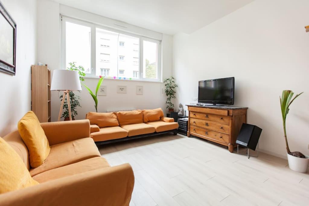 R-Appartements Strasbourg Cosy Orangerie Pour Vos Sejours En Famille Ou Entre Amis Exterior foto